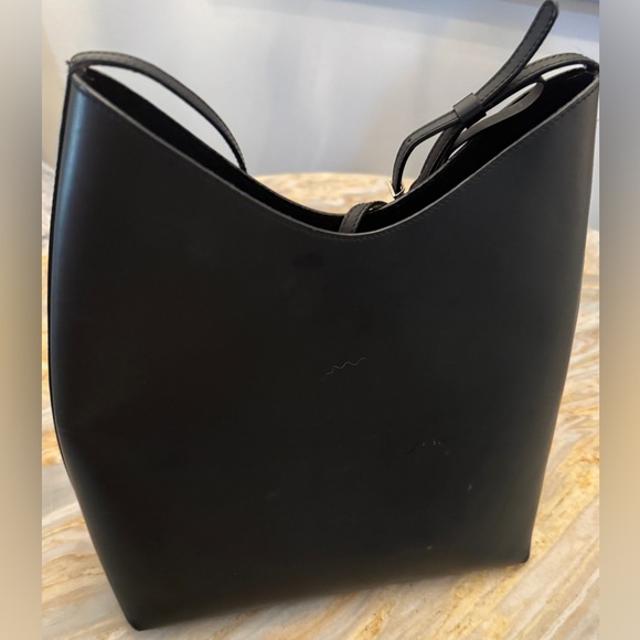 ‼️SOLD‼️Tom Ford Era Gucci Handbag with Attached Wallet, Gucci G Logo Buckle - Picture 2 of 16